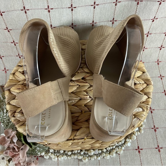 Cole Haan “Callista” Open Toe Sling Suede Bootie Tan Perforated Suede Womens 11 - Picture 5 of 10